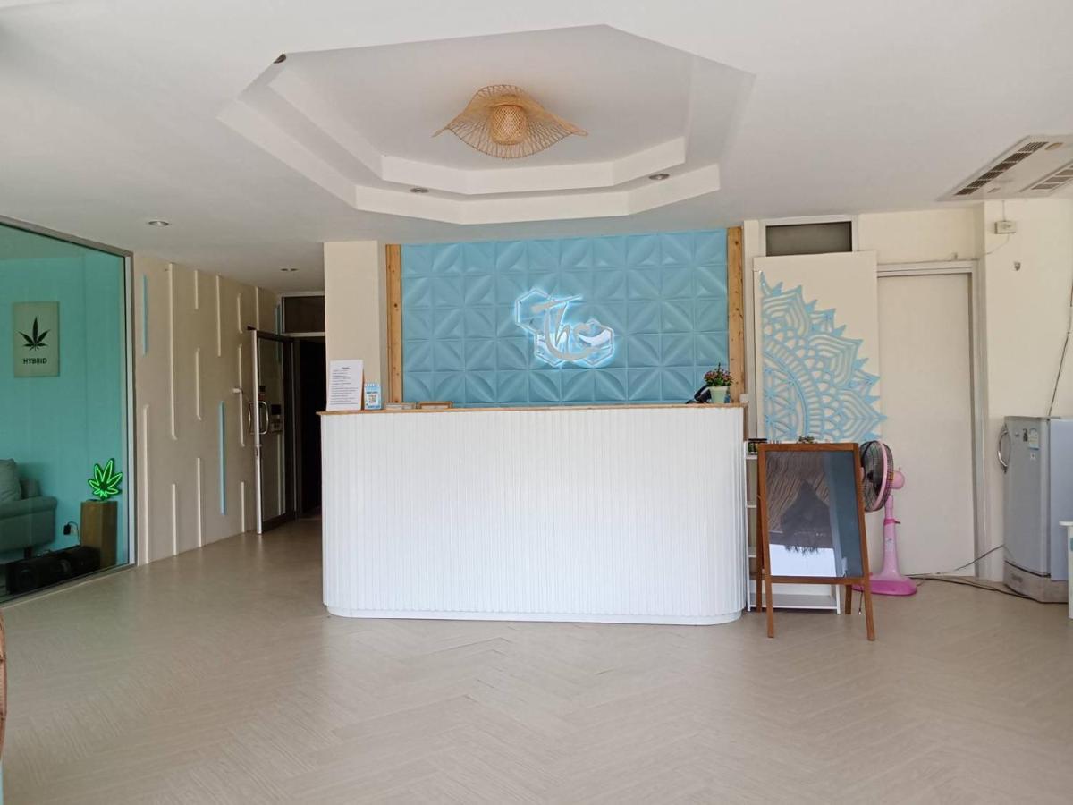 Castaway'S 420 Hotel Hua Hin Exterior photo